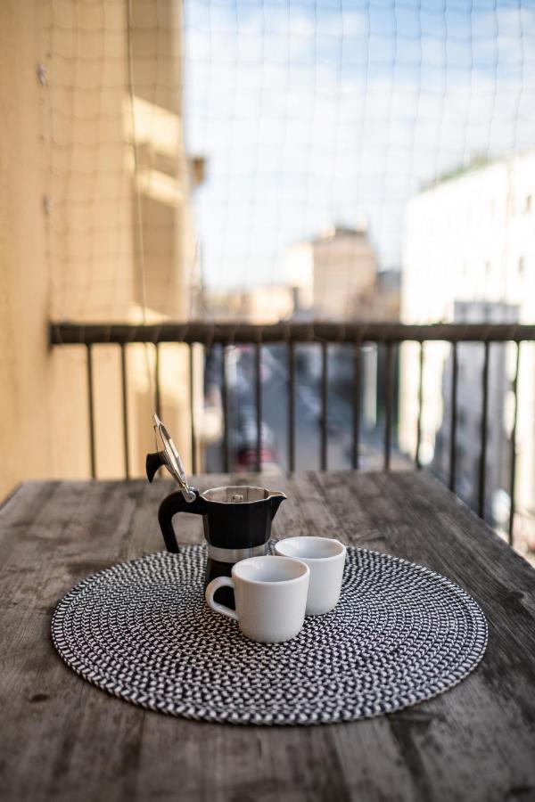 Boldrini Apartment With Balcony By Wonderful Italy Bologna Exteriör bild